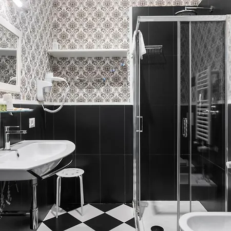 Pensionat Gh Navona 5*