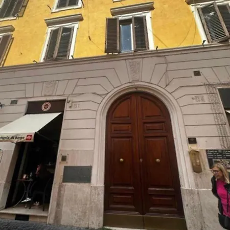 Borgo Pio Private Apartment