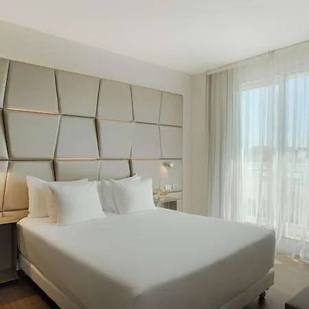Nh Collection Centro Hotel