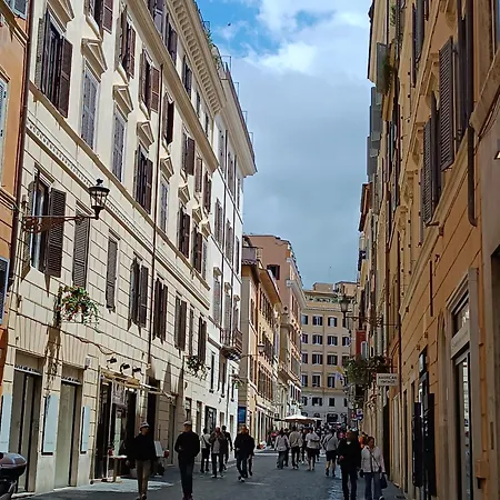 Elegant - * Rome