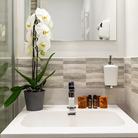 Affittacamere Clodio Welcome - 5 Arredate Con Bagno Interno - Zona Comune - Condizionatori -