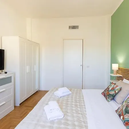Vatican Terrace Apartment