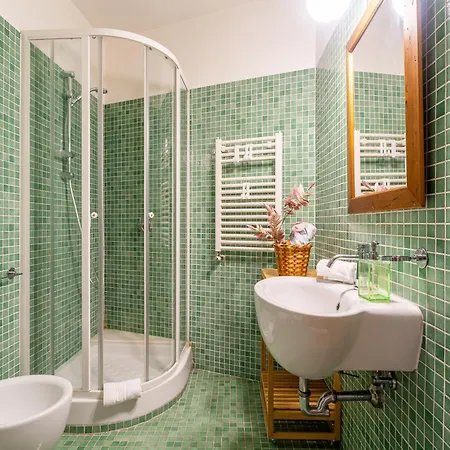 Iflat Lovely 2 Bedroom In Rione Monti Apartment *