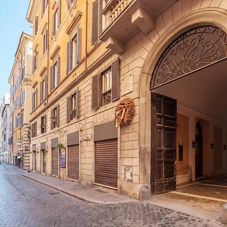 The Charming House - Pantheon Appartamento *