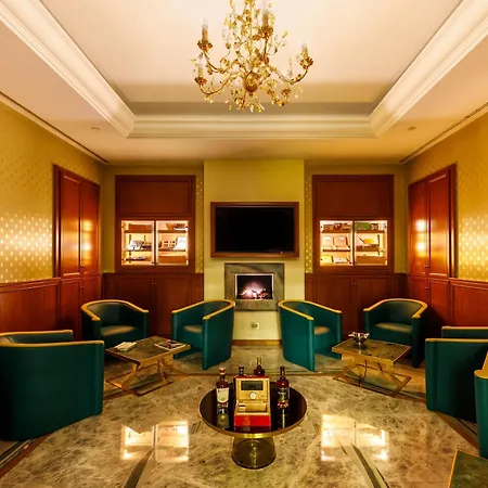 Aleph Hotel, Curio Collection By Hilton