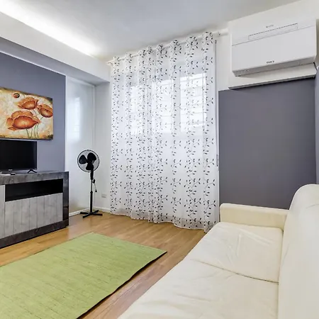 Vivilo Collection - Statonia Design Apartment *