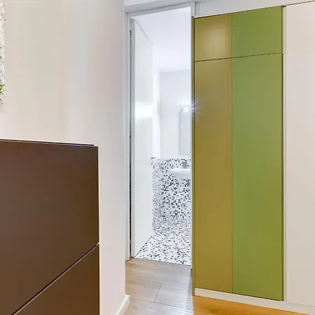 Vivilo Collection - Statonia Design Apartment
