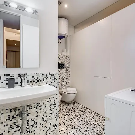 Vivilo Collection - Statonia Design Apartment