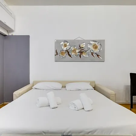 Apartment Vivilo Collection - Statonia Design *