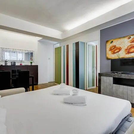 Vivilo Collection - Statonia Design Apartment *