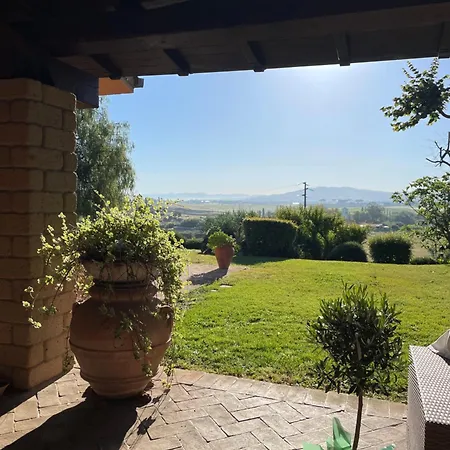 Casa Fiorita Appia Antica Appartamento *