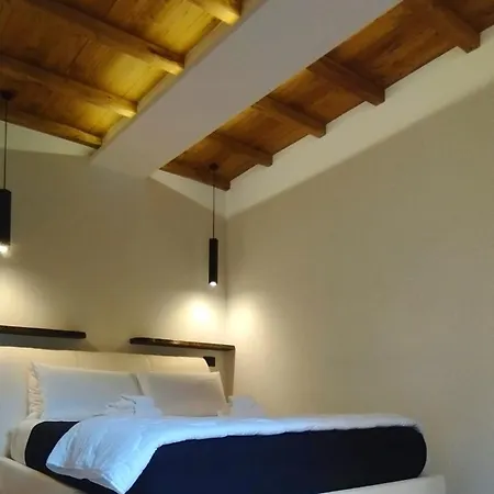 Mb Navona Luxury