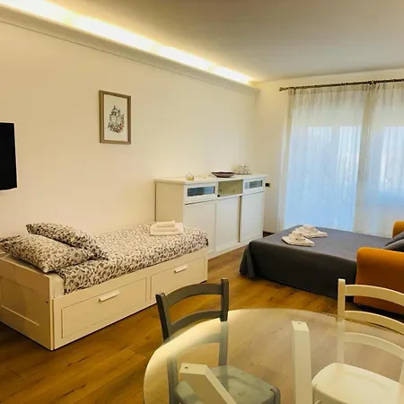 Casa Al Vaticano Di Fronte La Fermata Metro Cipro Apartamento
