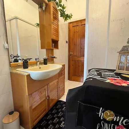 A Casa Di Nonna Maria Appartamento *