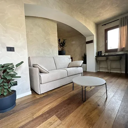 Residenza Leutari * Rome