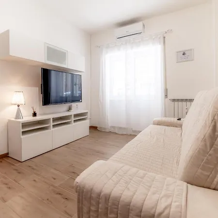 Apartament Mary Flat- Metro Garbatella - Wi-fi Rzym