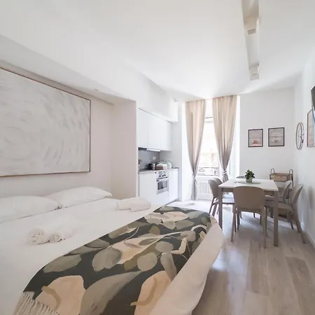 Guest house White Ottaviano