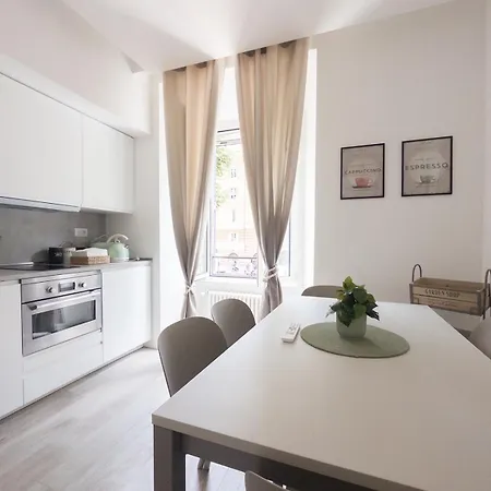 White Ottaviano Guest house
