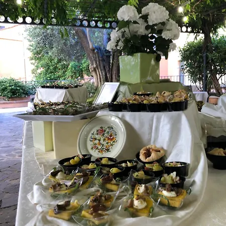 Hotel Basilica 3*