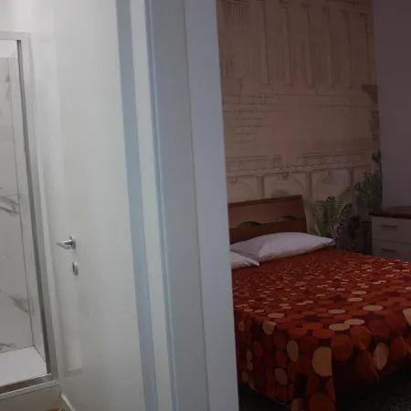 Casa de hóspedes Lo Sguardo Sui Re