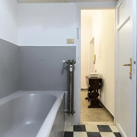Casa Vacanze Mantegazza * Roma