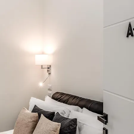 Adriana 5 Luxury Guest house Rome