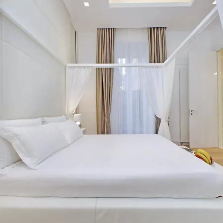 Pensión Domus Aurea Luxury *