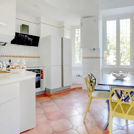 Colosseo Family Art 3bdr - And Apartment Rome
