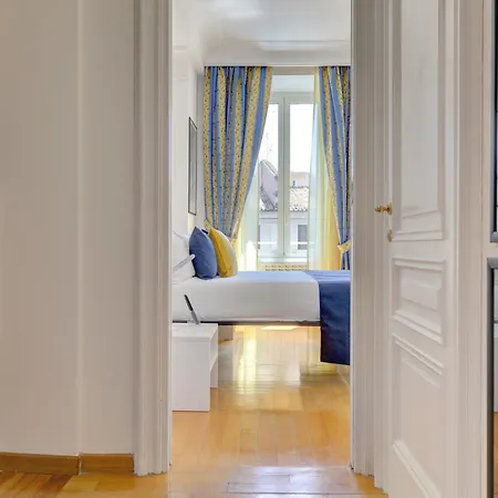 Colosseo Family Art 3bdr - And Apartment