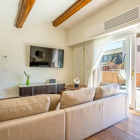 Appartamento Iflat Luxury Penthouse Near Trevi Fountain *