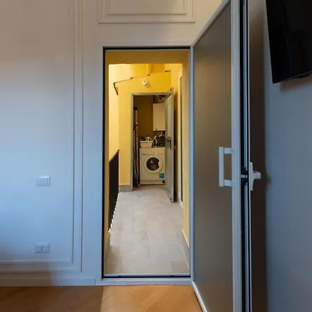 Colosseo Flats And Penthouse Apartment