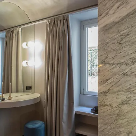 Etruscan Luxury * Roma