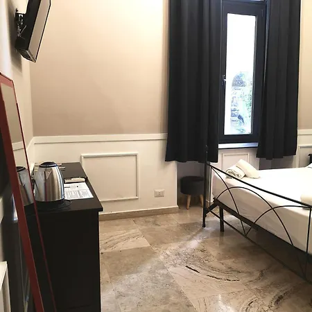 Trastevere Glasshouse 3* Roma