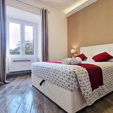 Giulya Guest house