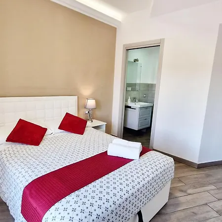 Giulya Guest house