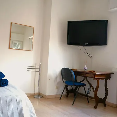 Mikasa Balduina Bed & Breakfast *