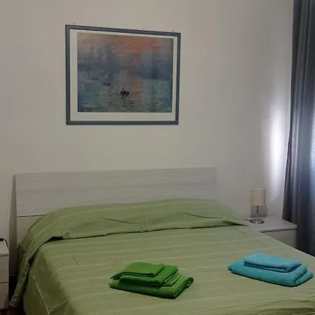 Apartment Piramide View Rome