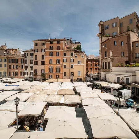 Campo De Fiori * רומא