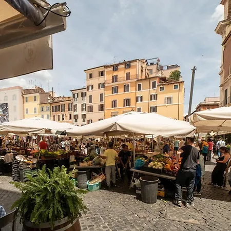 Campo De Fiori Apartment *