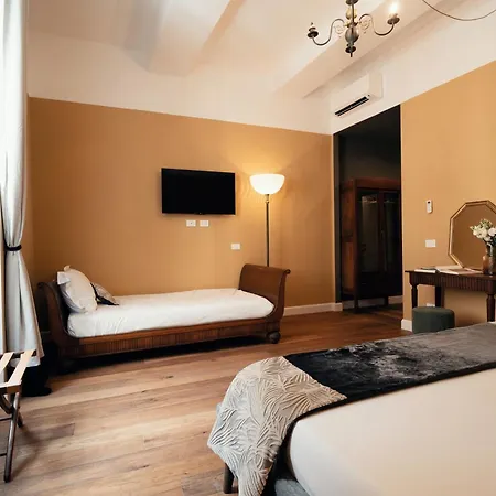 Maison d'hôtes Naman Hotellerie - Monti Rome