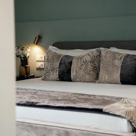 Naman Hotellerie - Monti *
