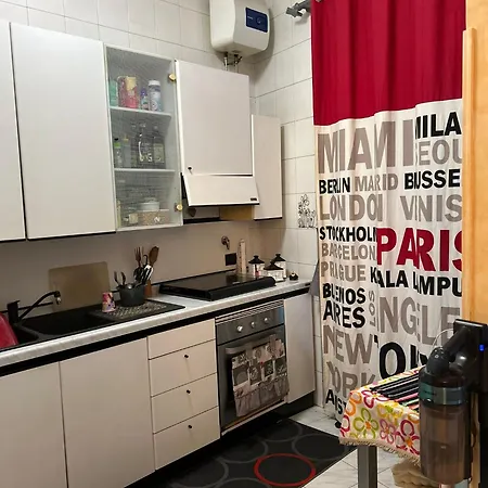 Casa 2 * Rome