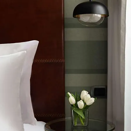 Hotel Maison Piazza Di Spagna Esperienze 4*