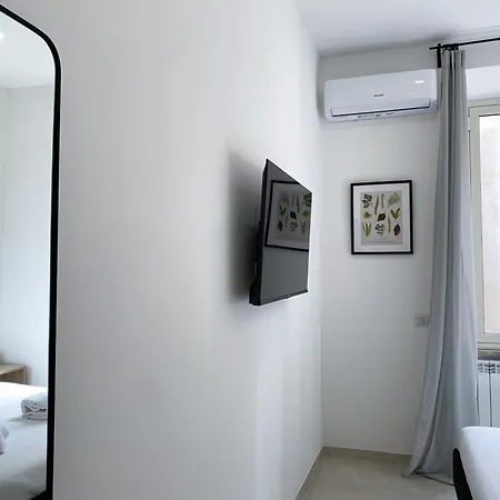 Casa Vittoria Homestay *