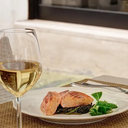 Golden Tulip Piram 4* Roma