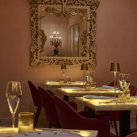 Hotel Golden Tulip Piram