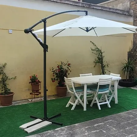 Rent Roma
