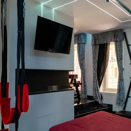 Luxury Bdsm Affittacamere Roma