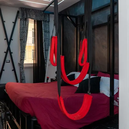 Luxury Bdsm Affittacamere Roma