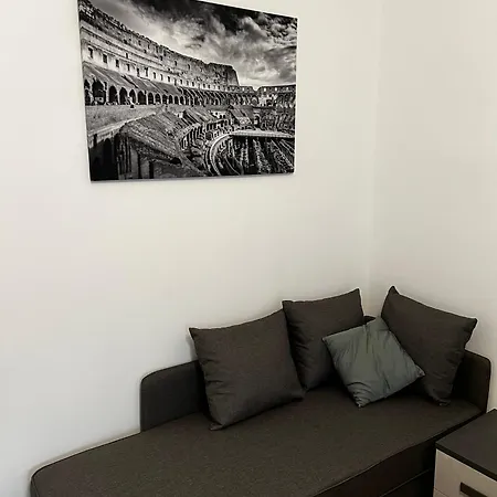 Love4rome Guest house